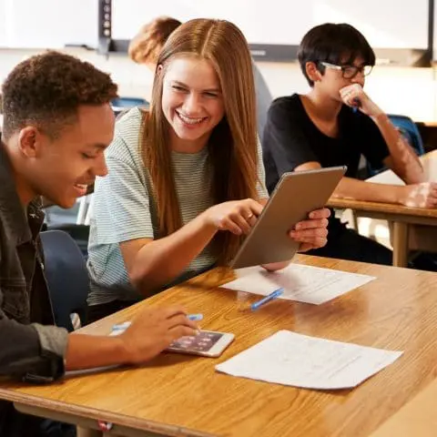 p78 shutterstock_1332874982 Jeunes en cours 2