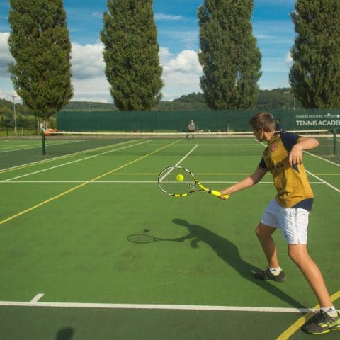 tennis loisirs jeunes activites
