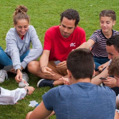 blouson visite angleterre londres jeunes ambiance loisirs